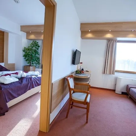 Hotel Corvus Aqua Orosháza