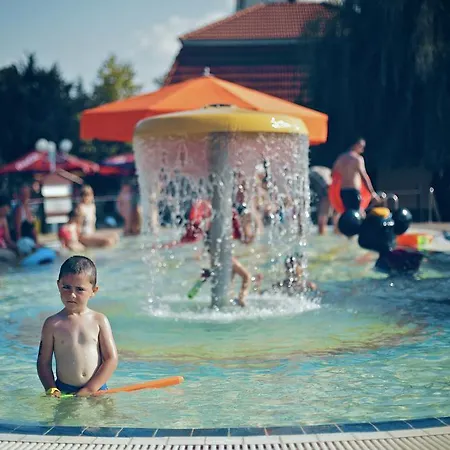 Szálloda Corvus Aqua 3*