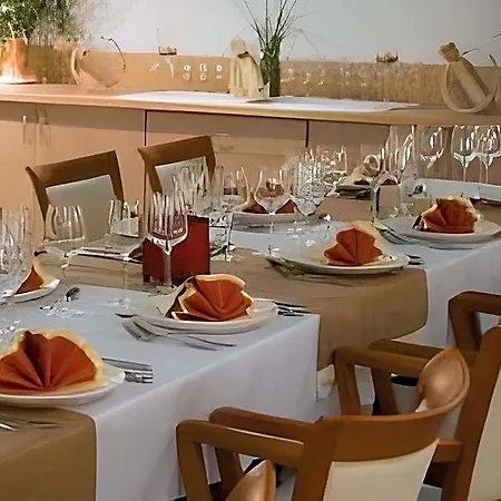 Corvus Aqua Hotel