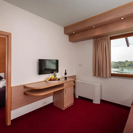 Hotel Corvus Aqua